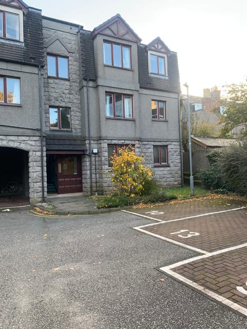 2 bed city centre home Holburn space Apartment in Aberdeen