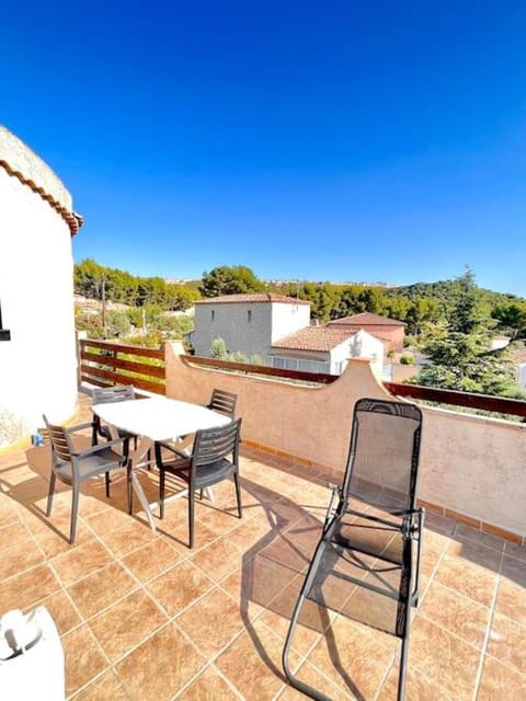 Appartement T4 de 100m2 proche Marseille Apartment in Provence-Alpes-Côte d'Azur