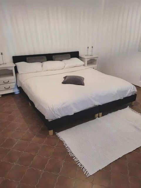 Appartement T4 de 100m2 proche Marseille Apartment in Provence-Alpes-Côte d'Azur