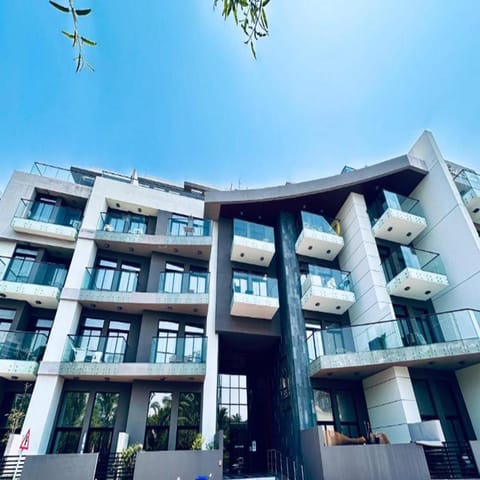 Property building, Balcony/Terrace