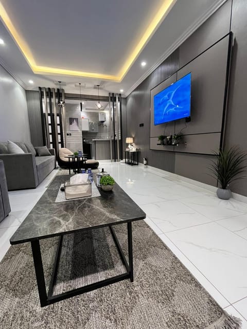 TV and multimedia, Seating area