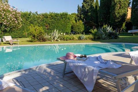 Apartment Villa Kennedy - Robert Apartment in Sirmione