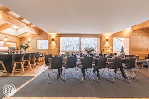 Seating area, Dining area, Meeting/conference room