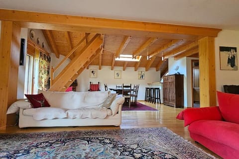 Charming Chalet Downtown Apartment in Sierre