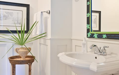 Montage 2 Bedroom Wilson Village Home 4 House in Palmetto Bluff