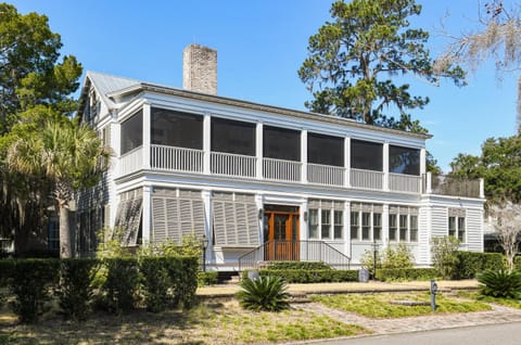 Montage Deluxe 4 Bedroom Wilson Village Home 17 House in Palmetto Bluff