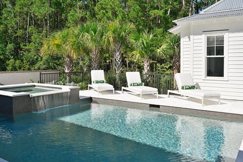 Lagoon 5 Bedroom Moreland Village Home 5600 House in Palmetto Bluff