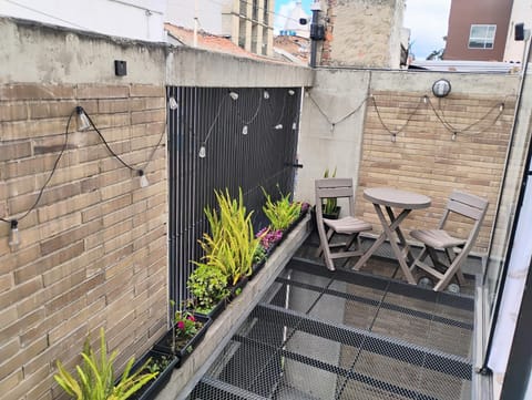 View (from property/room), Balcony/Terrace, Dining area