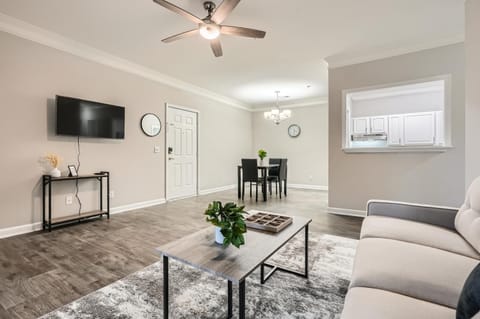 Crest at East Cobb 1826E Comfort,Spacious 2Bd 2Bt Apartment in Marietta