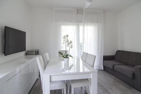 Appartamenti Federica 12T Apartment in Milano Marittima