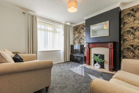 Lounge or bar, Seating area