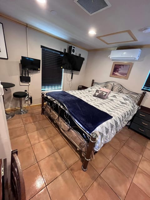 Charming Casita all too yourself near Midtown, Train and Freeway Villa in Sacramento