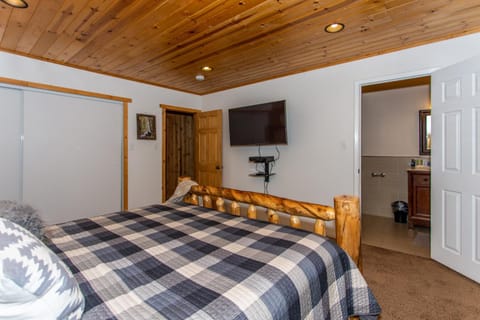 Big Bear Splash House in Big Bear