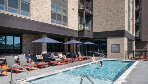 Swimming pool, Swimming pool