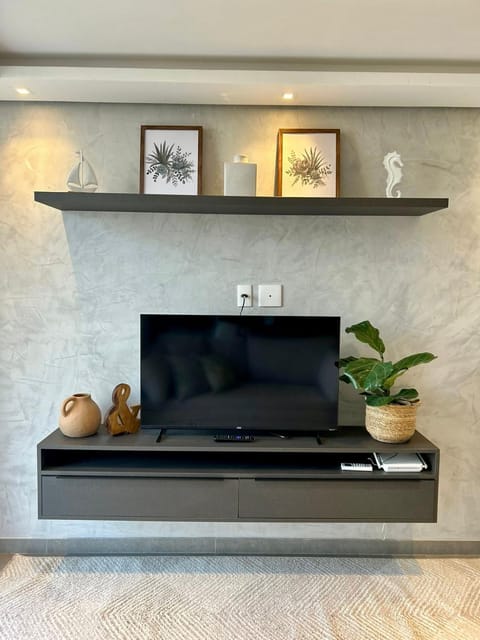 TV and multimedia, Landmark view, internet, air conditioner