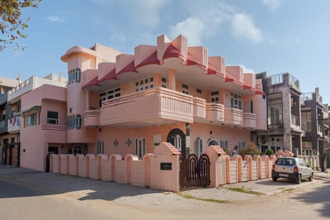 Property building, Location, Parking