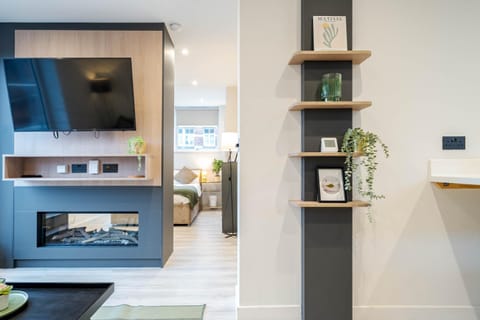 Communal lounge/ TV room, TV and multimedia