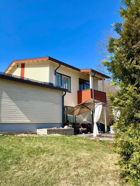 Cozy Holiday Home with Outside Jacuzzi and Sauna Apartment in Uusimaa