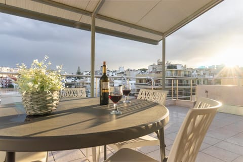 View (from property/room), Balcony/Terrace
