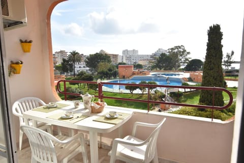 View (from property/room), Balcony/Terrace, Swimming pool