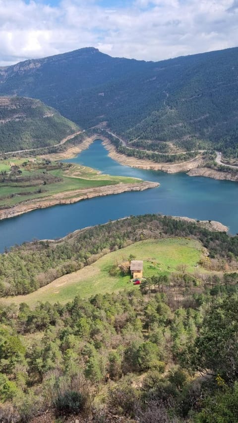 Nearby landmark, Spring, Day, Natural landscape, Bird's eye view, Lake view, Mountain view