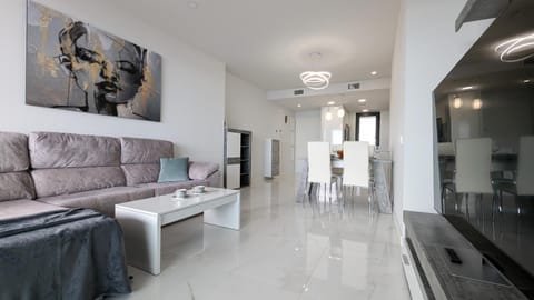 TV and multimedia, Living room