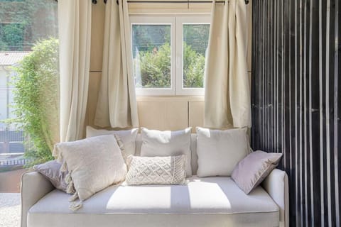 Tiny-house atypique, 4 personnes, Saint-Didier Apartment in Lyon