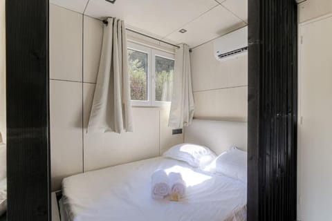 Tiny-house atypique, 4 personnes, Saint-Didier Apartment in Lyon