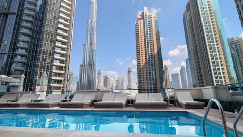 City view, Swimming pool