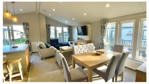 The Retreat Lodge House in England