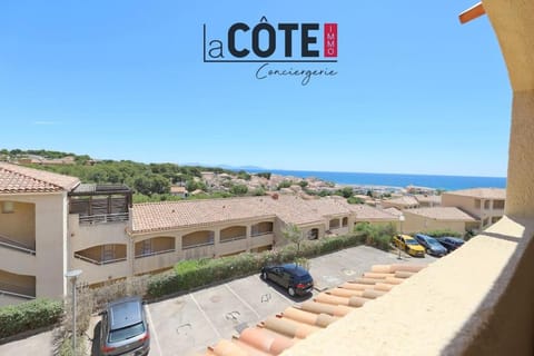 Property building, Neighbourhood, Natural landscape, Sea view