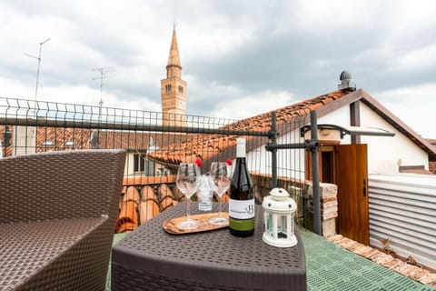 View (from property/room), Balcony/Terrace