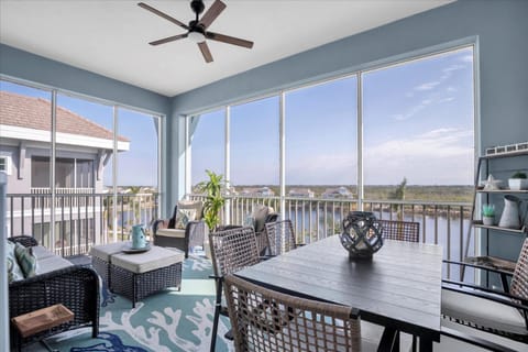 Latitude Adjustment Penthouse by Coastal Chic Apartment in Bradenton