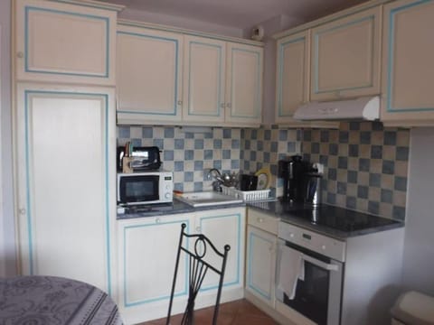 Two rooms appartment in residence with pool Apartment in Gréoux-les-Bains