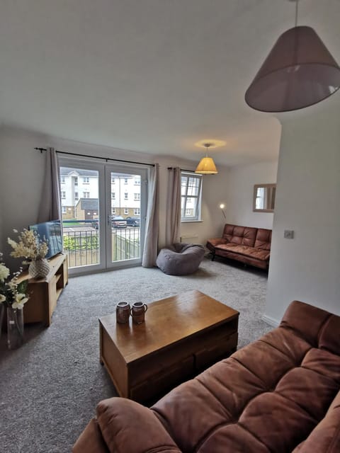 Sun Gardens Retreat- can sleep 10 with 4 Double Beds & 2 sofa beds House in England