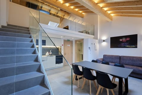 TV and multimedia, Living room, Decorative detail