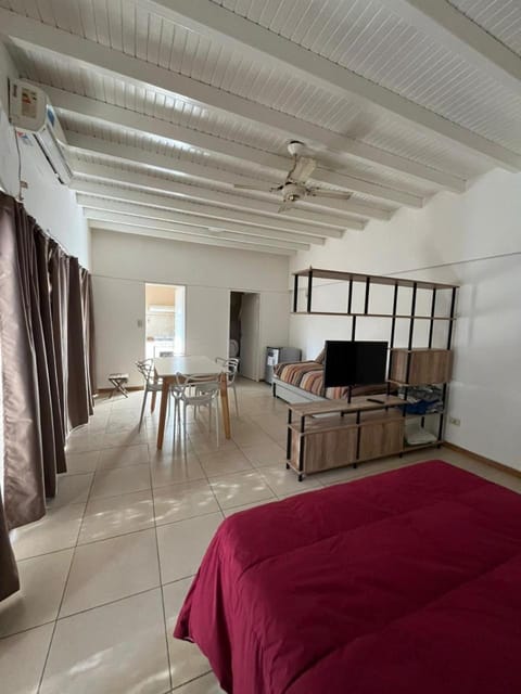 Bed, Photo of the whole room, Dining area, Bedroom, air conditioner