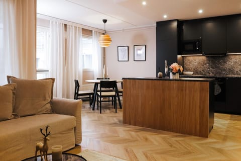 Cielè - Penthouse with a Rooftop Terrace and Sauna Apartment in Helsinki