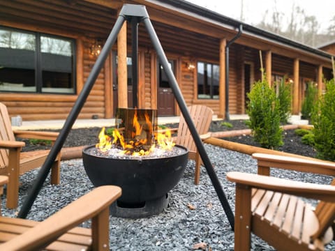 Property building, Seating area