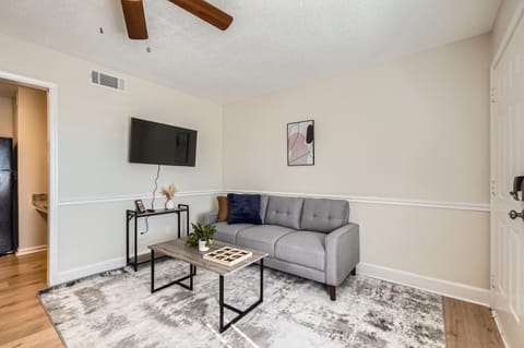 Overlook Club C7 l Spacious and cozy Apartment in Cumming