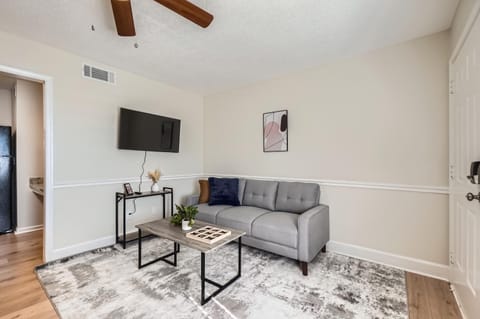 Overlook Club C7 l Spacious and cozy Apartment in Cumming