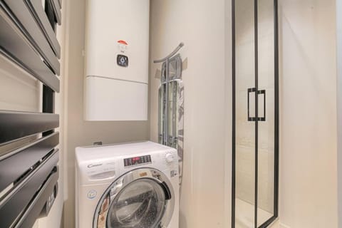 Bright and comfortable studio, Saint-Didier Apartment in Lyon