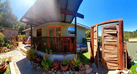 Property building, Facade/entrance, Spring, Garden view