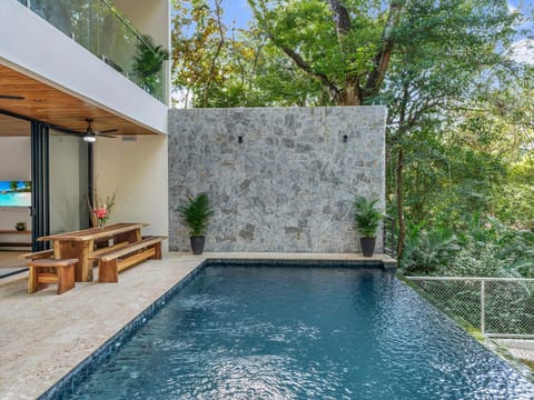 Pool view, Swimming pool