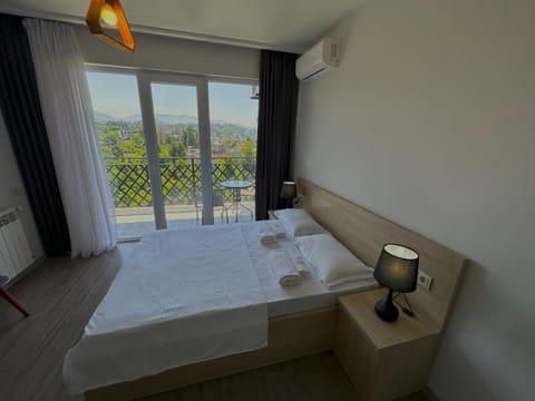 Balcony/Terrace, Balcony/Terrace, Beach, Beach, City view, City view, Garden view, Garden view, Mountain view, Mountain view, Sea view, Sea view, Street view, Street view, Alcoholic drinks, Alcoholic drinks, Quiet street view, hair dryier, air conditioner, air conditioner