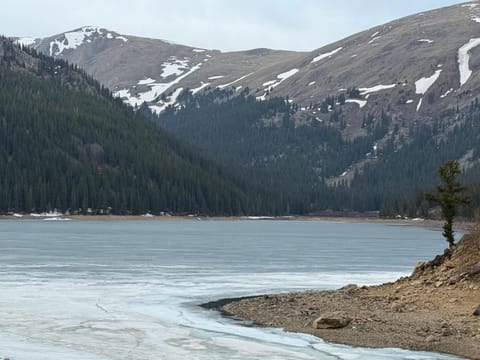 Georgia Pass Lookout - Jefferson House in Summit County