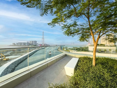 Brand New! Dubai Eye & JBR Beach Panorama! Apartment in Dubai