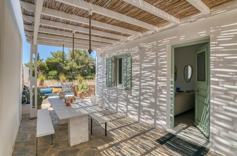 Day, View (from property/room), Balcony/Terrace, Dining area, Garden view, Meals