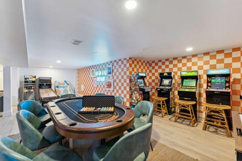 Burkes Beach Mansion - The Most Epic Experience House in Hilton Head Island