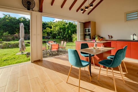 Dining area, Garden view